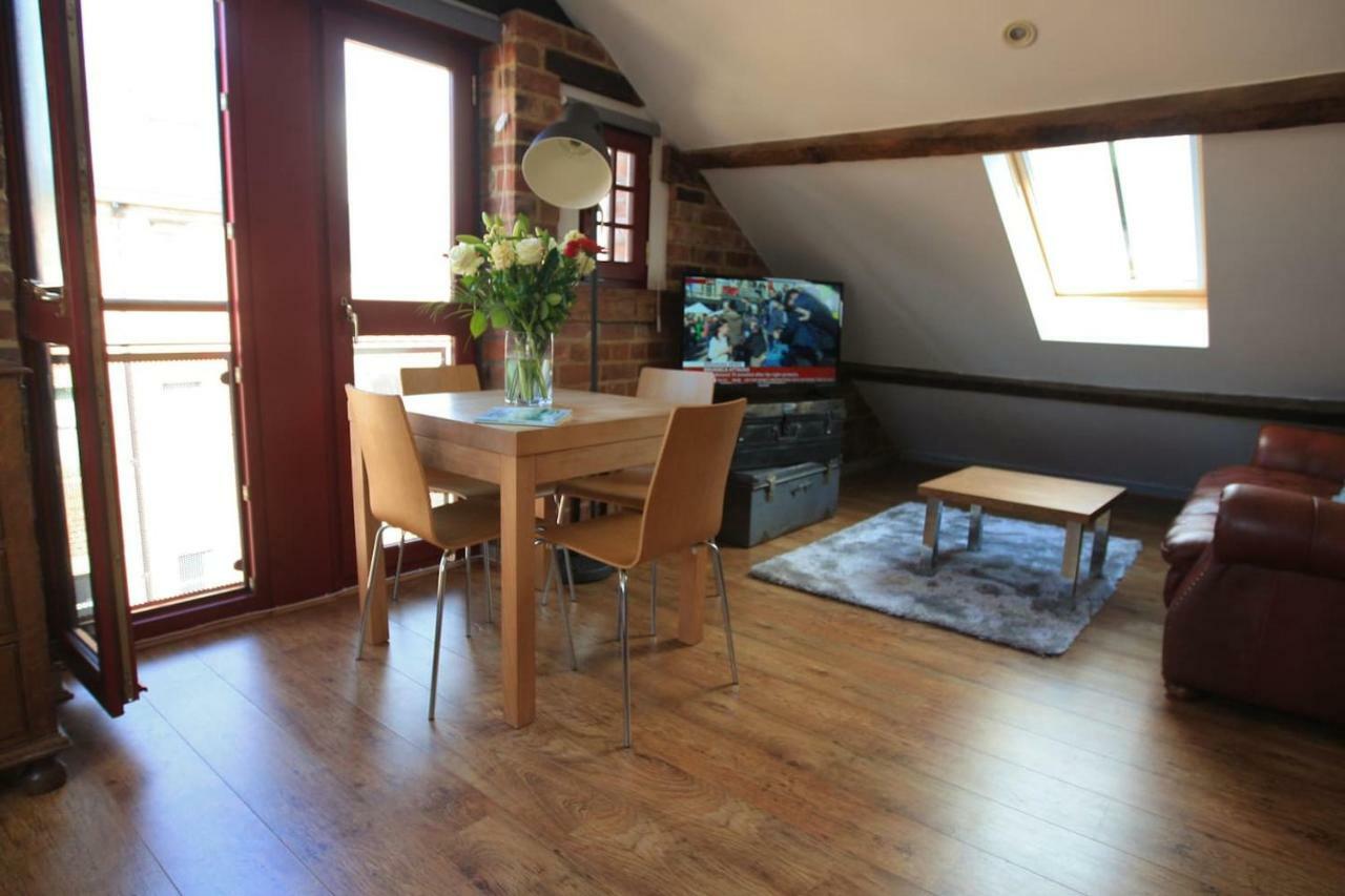 Victorian Penthouse Apartment Gloucester Exterior foto